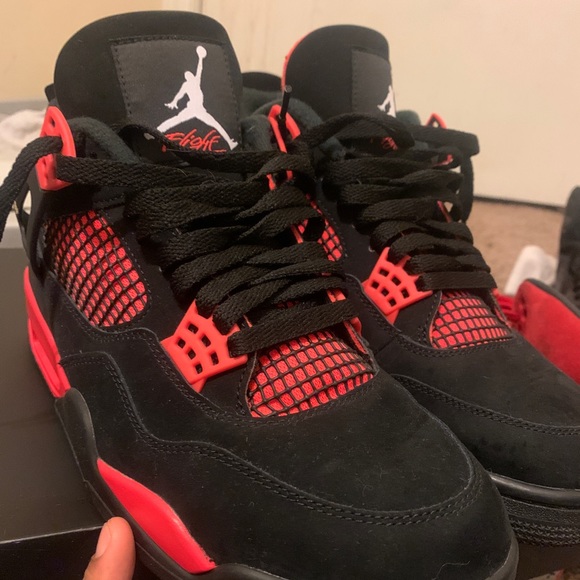 Air Jordan 4 “Red Thunder” - Picture 1 of 9